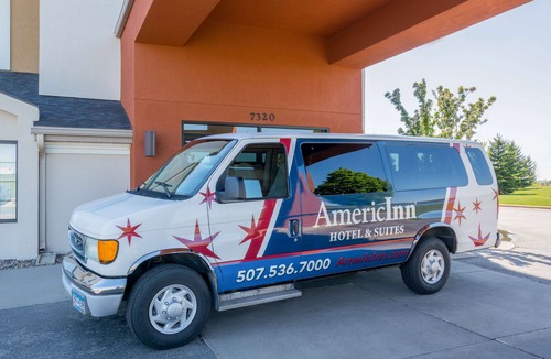 Rochester Hotel | AmericInn by Wyndham Rochester Airport