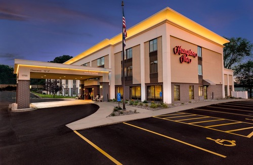 Rochester Hotel | Hampton Inn Rochester