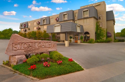 Orillia Hotel | Stone Gate Inn