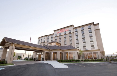 Brampton Hotel | Hilton Garden Inn Toronto/Brampton