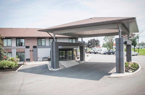 Northeast Mississauga Hotel | Comfort Inn Airport West