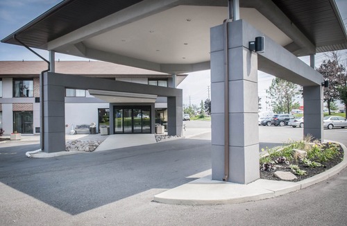 Northeast Mississauga Hotel | Comfort Inn Airport West