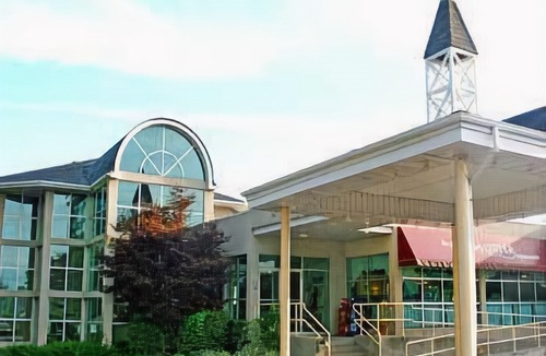 Simcoe Hotel | Best Western Little River Inn