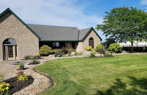 Harwich Cottage | Cozy Cottage with Stunning Views