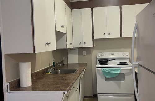 London Condo | Your Cozy Place