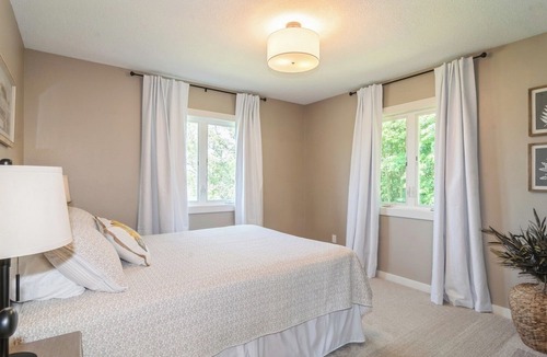 Milaca House | Charming 2-bedroom country home in Milaca!