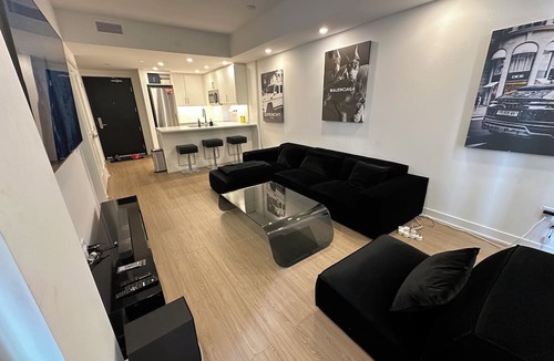 Byward Market - Parliament Hill Condo | Condo in the heart of downtown