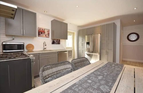 Cobourg Cabin | Welcome to our charming 2-bedroom, 1-bathroom home in the heart of downtown Cobourg