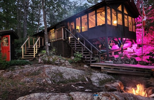 Trent Lakes Cottage | The Wilson Family Cottage - Instagram @wilsonfamilycottage rentals