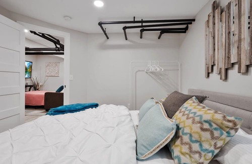 Union Park Apartment | Brand new, Great location, PET/kid friendly, FREE parking, quiet neighborhood!