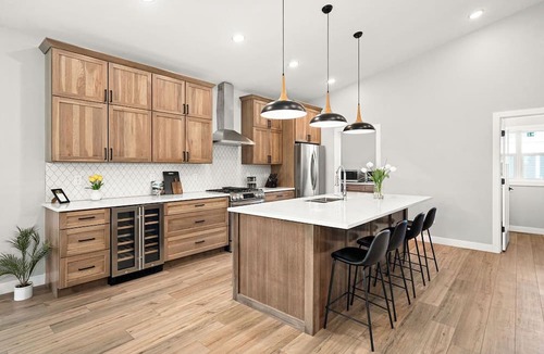Duluth House | RiverWest Lakeview - Beautiful 2 BR pet friendly home at the base of Spirit Mtn.