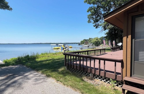 Sturgeon Lake Cabin | Charming 2-bedroom cabin in serene Sturgeon Lake with AC