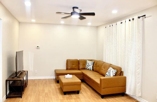 Timmins House | Welcome to Melrose
