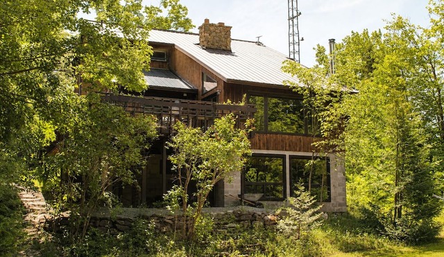 Peaceful Country Escape Near Balsam Lake Beach